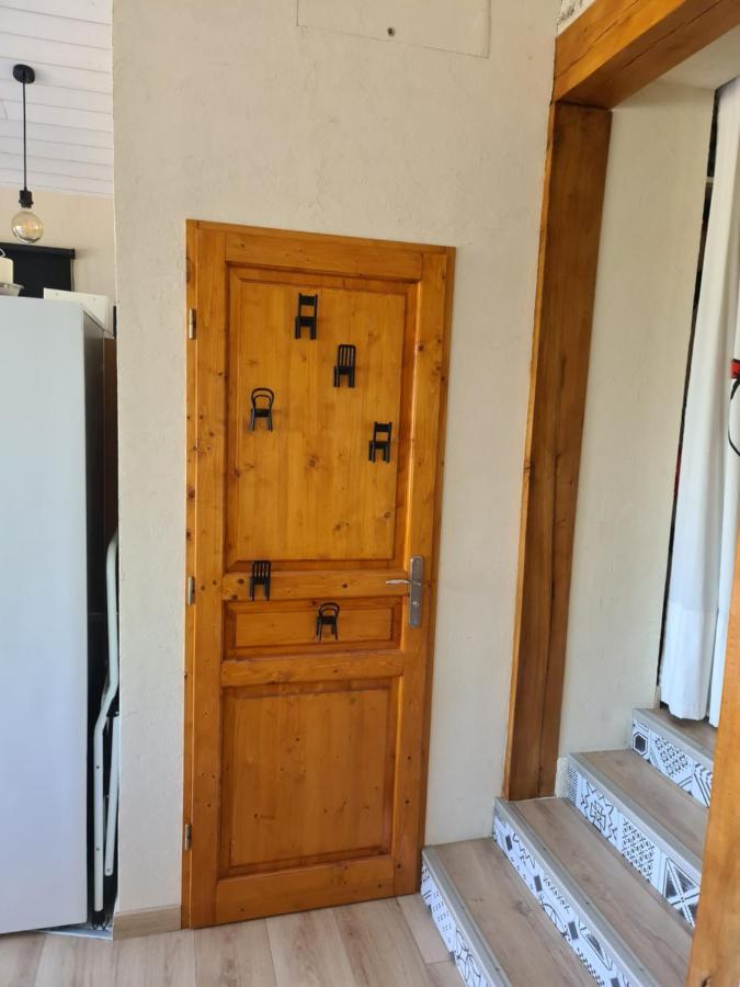 Gite Chez Tiane Saint-Flour-L'Etang Eksteriør billede